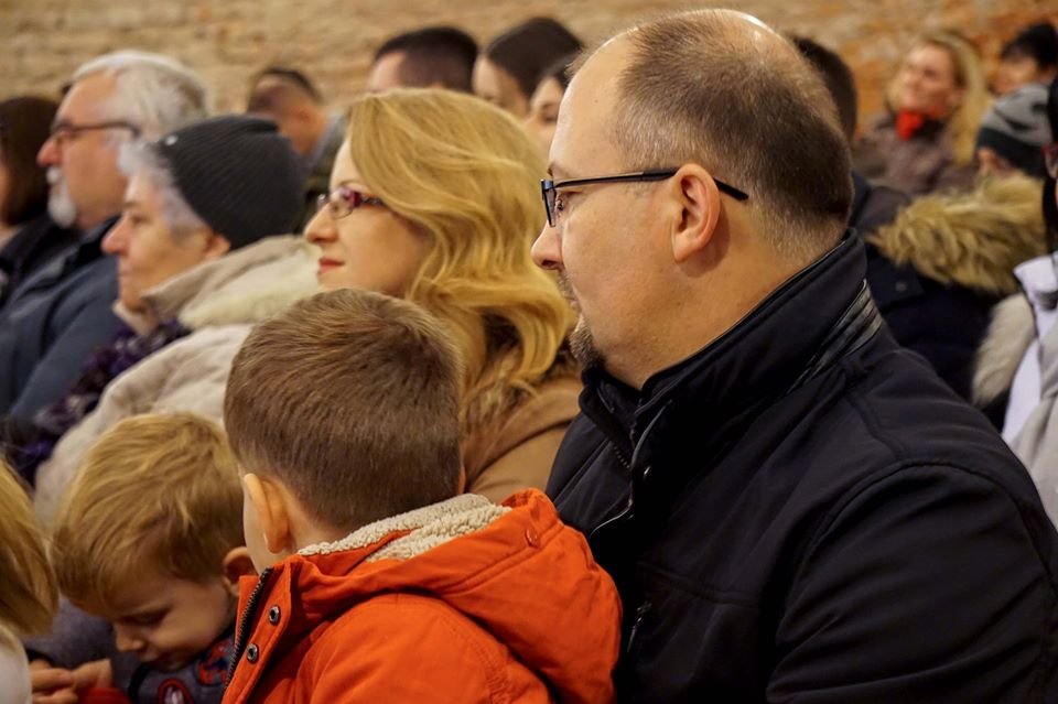 Karácsonyi Istentisztelet 37